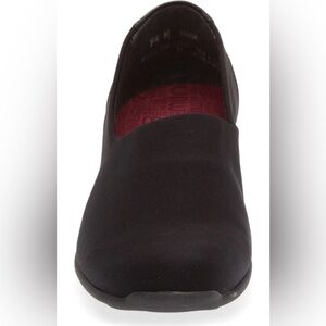 NWOT Murano Traveler Slip-Ons in Black Stretch Fabric Size 9